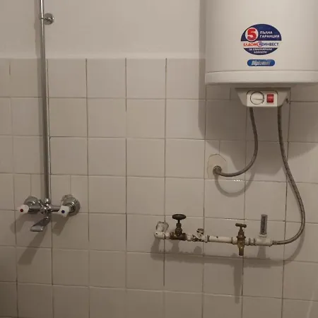 Апартамент *